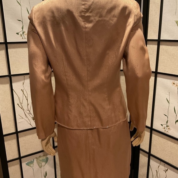 ADRIANNA Papell 100% Silk Two Pc Dress with Beaded Trim - Picture 9 of 11